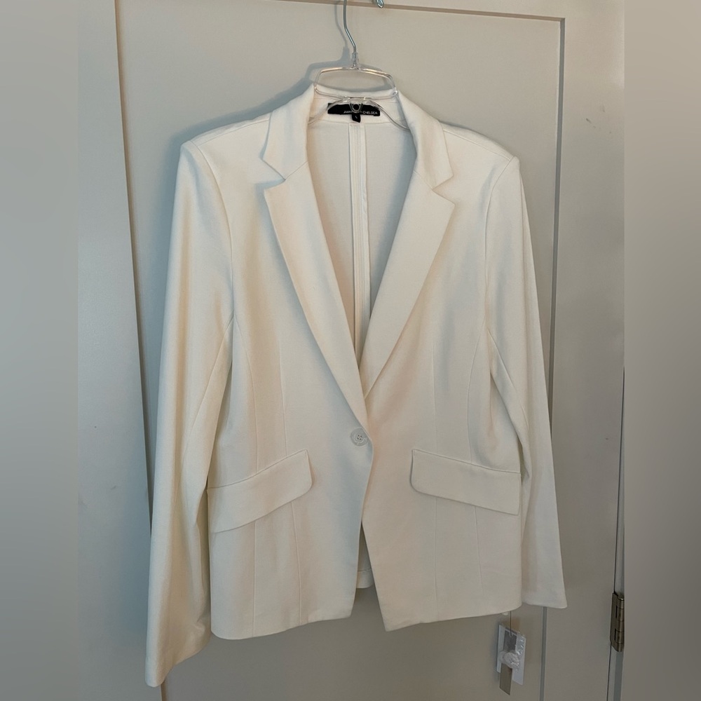 Amanda + Chelsea Women’s Dressy jacket New with Tags. Really NICE!